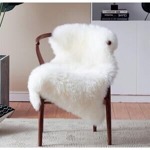 Ultra Soft 2x3 Faux Fur Rug – Premium Fluffy Area Rug for Bedroom & Living Room